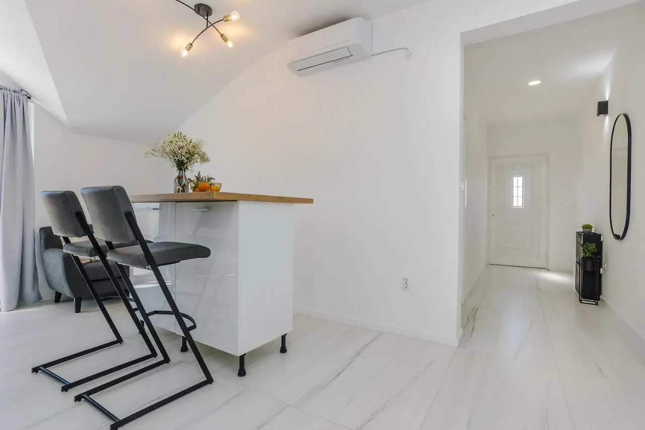 Apartment Redibo Privlaka