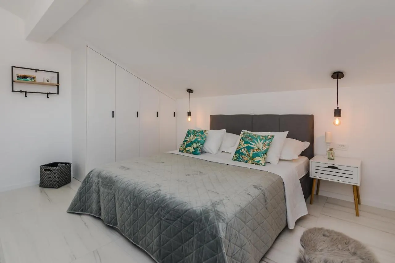 Apartment Redibo Privlaka