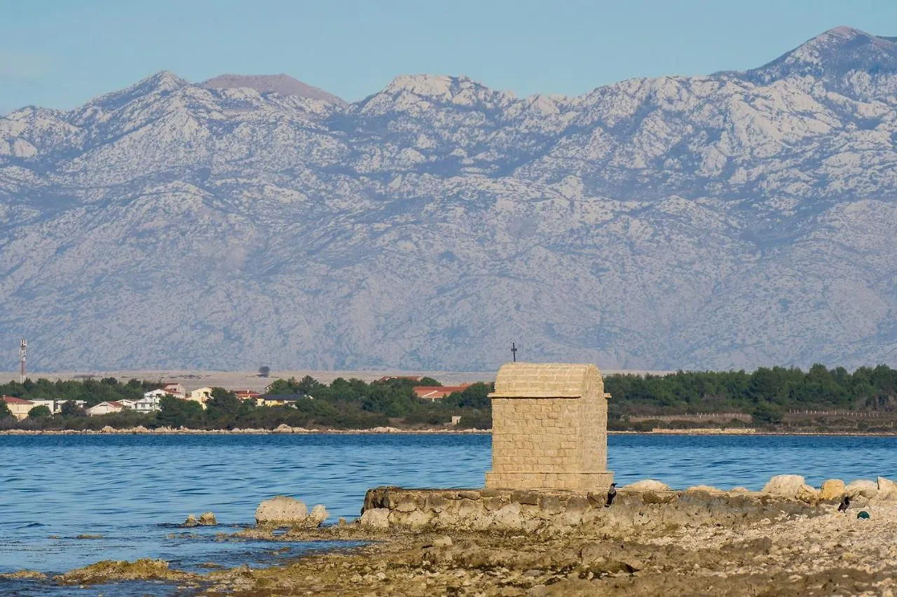 Apartment Redibo Privlaka  Croatia